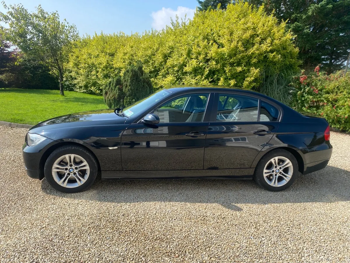 BMW 3-Series 2008 - Image 3