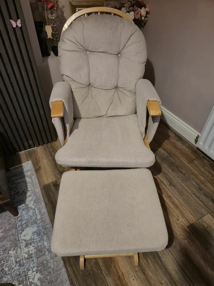 Rocking chair - Image 2