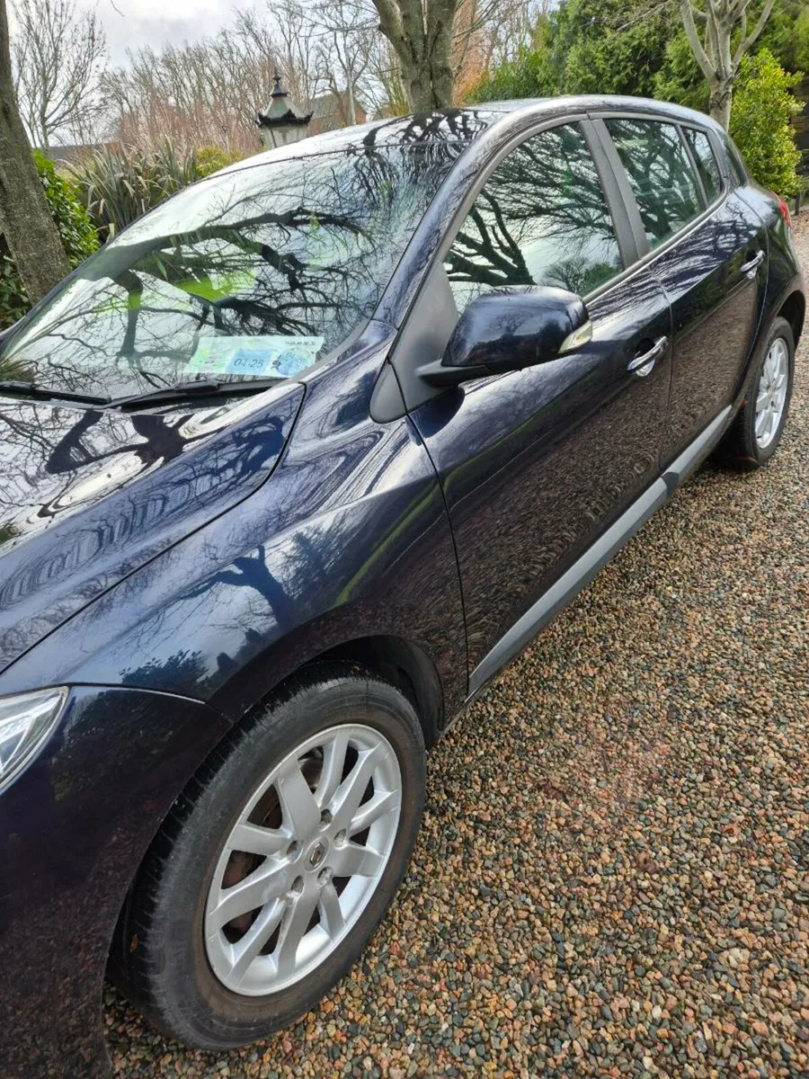 Renault megane 1-5 DCI  Dynamique - Image 3