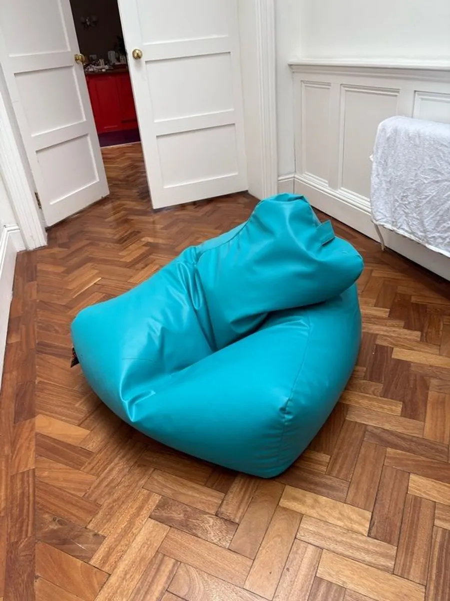 Bean Bag - Image 3