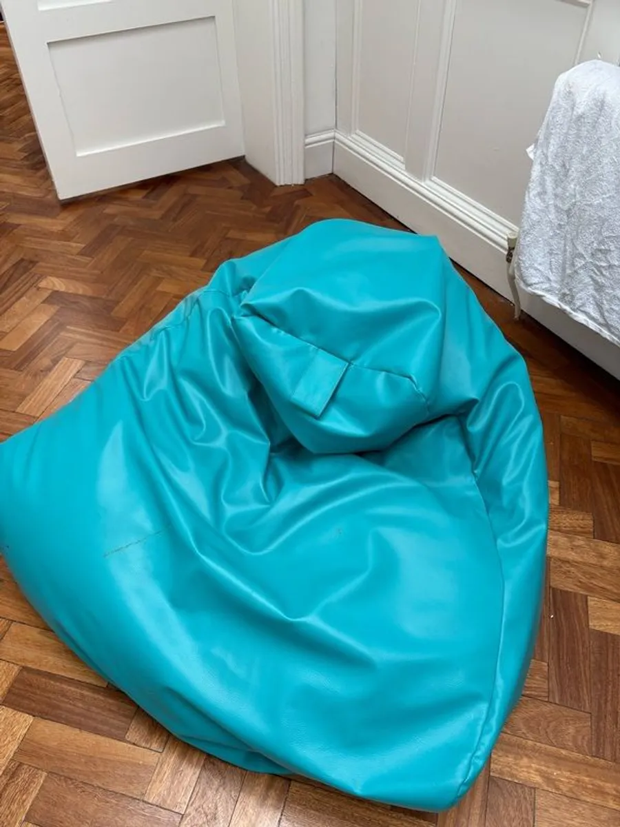 Bean Bag - Image 4