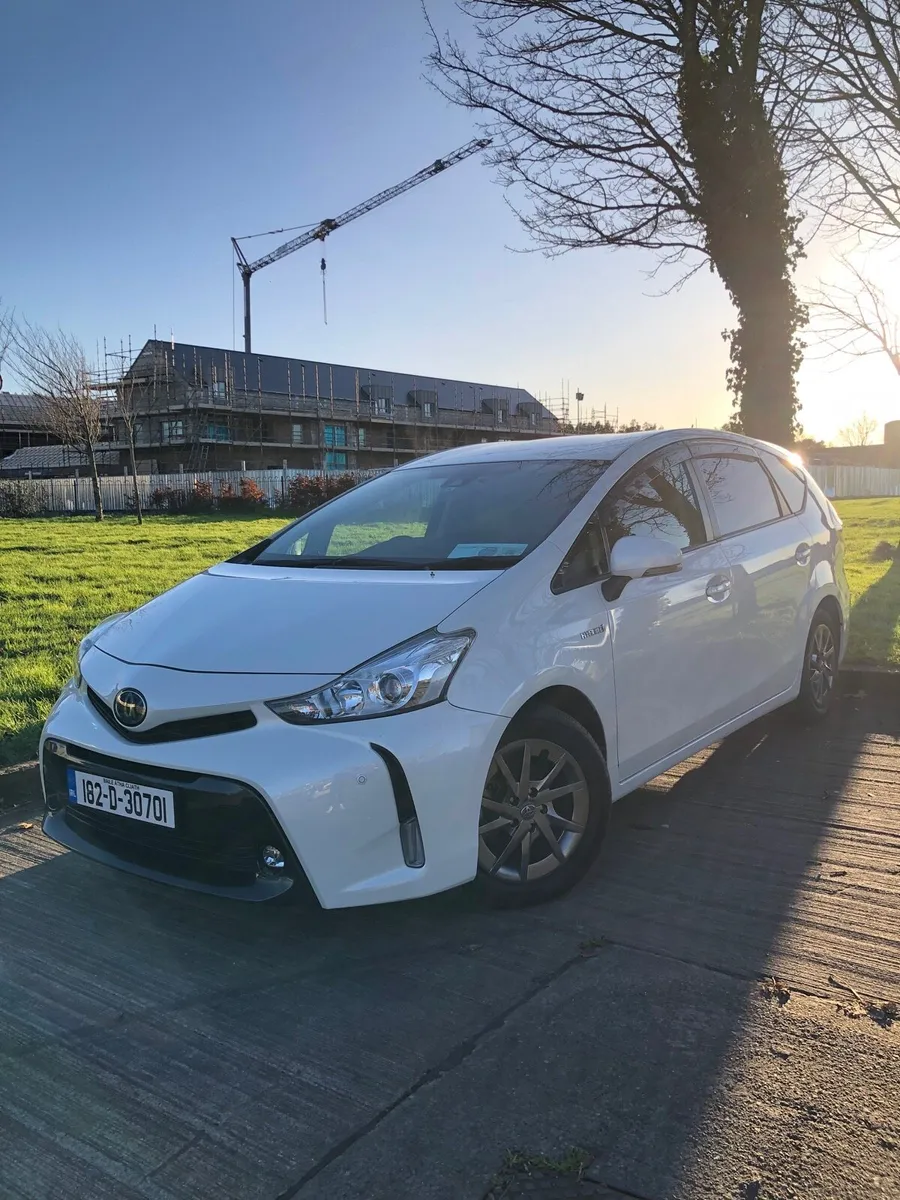 Prius Plus 7 Seater Toyota Hybrid MPV - Image 2