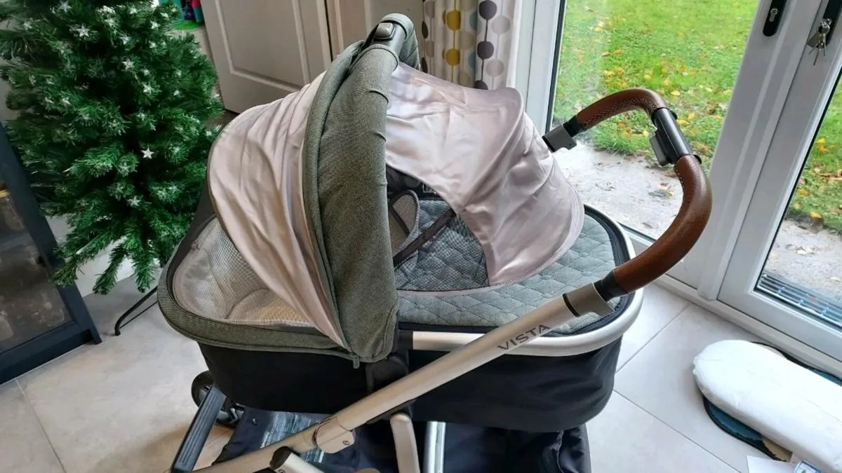 UppaBaby Vista Travel System - Image 3