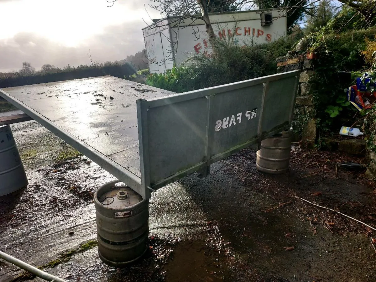 Trailer flatbed - Image 1