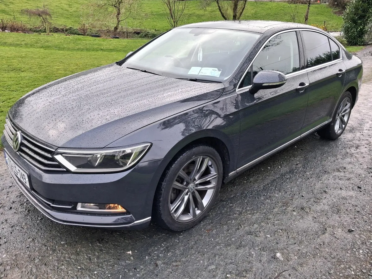 172 PASSAT 2.0L TDI GT AUTOMATIC - Image 3