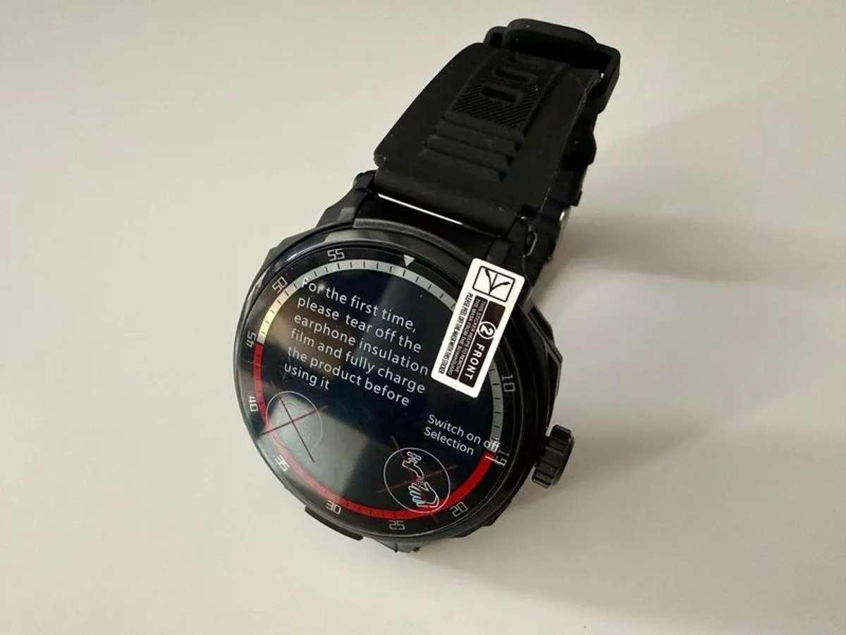 TUANZI D11 Smartwatch with Earbuds - Image 3