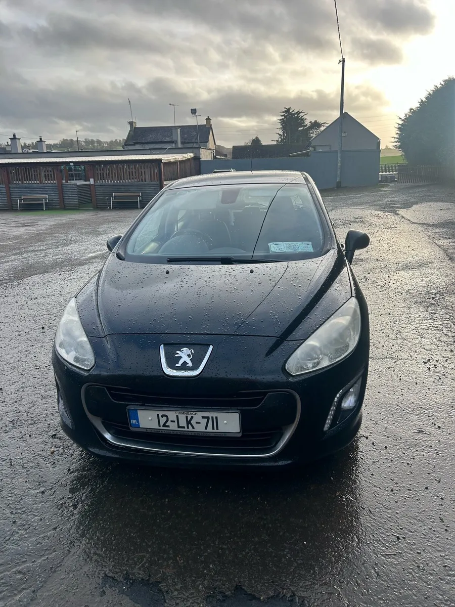 Peugout 308 - Image 1