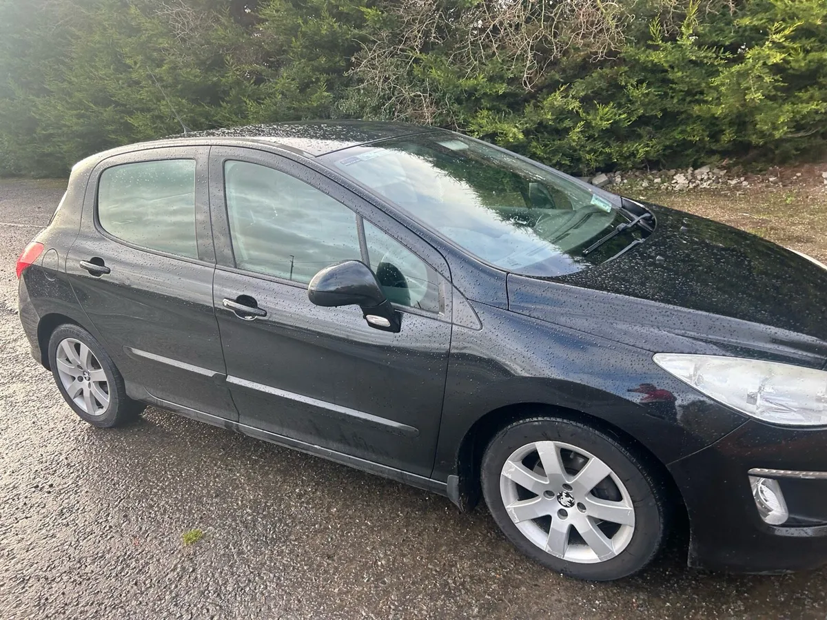 Peugout 308 - Image 2