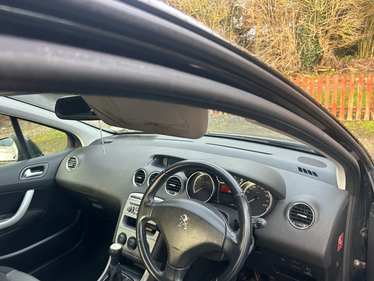 Peugout 308 - Image 3