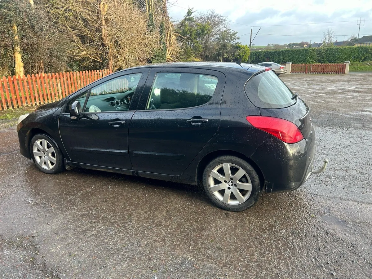 Peugout 308 - Image 4