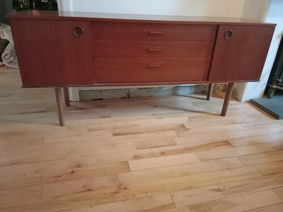 mid century teak low profile sideboard by avalon - Image 4