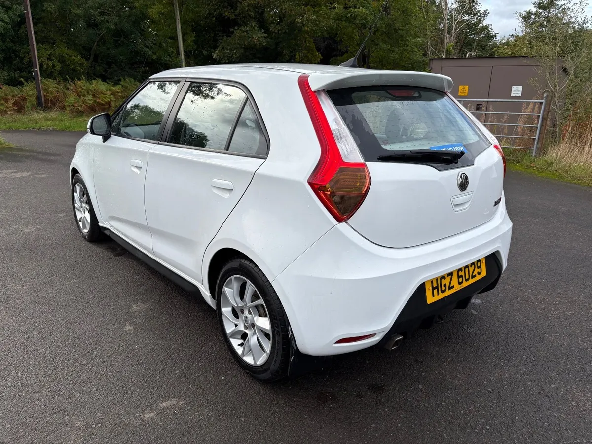 2018 Mg 3 - Image 4