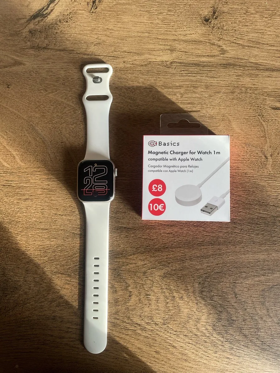 2022 Apple Watch SE 2nd Gen 40mm