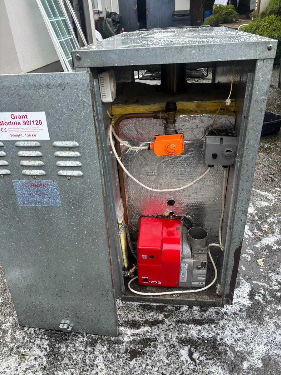 Grant 90/120 Btu oil boiler - Image 1