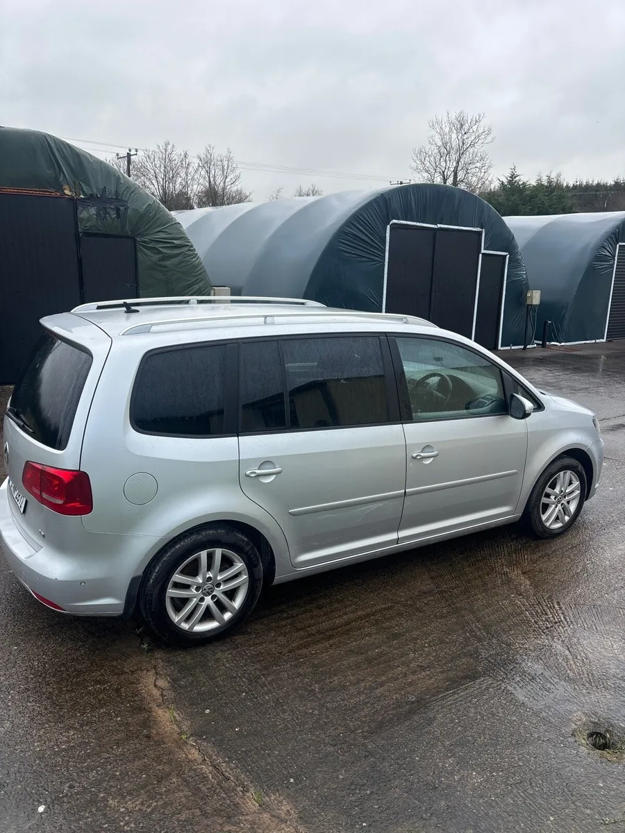 VW Touran - Image 1