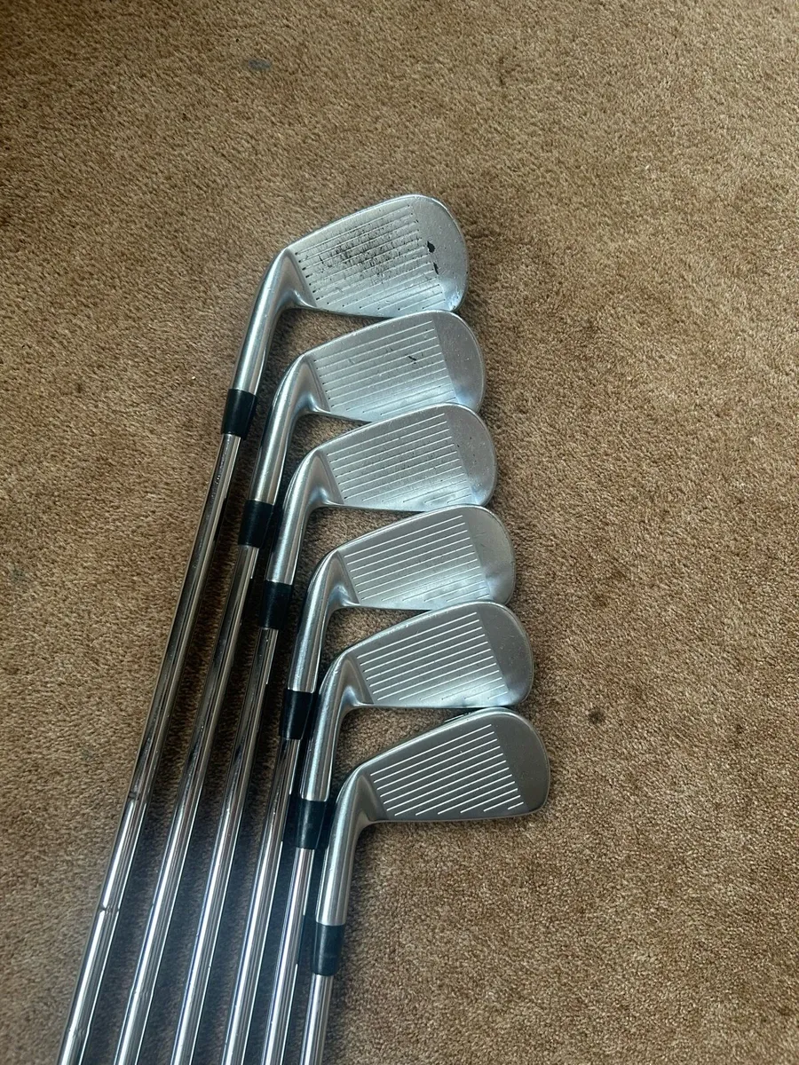 Titliest 714 Ap2 irons 4-PW (Missing 9 iron) - Image 2