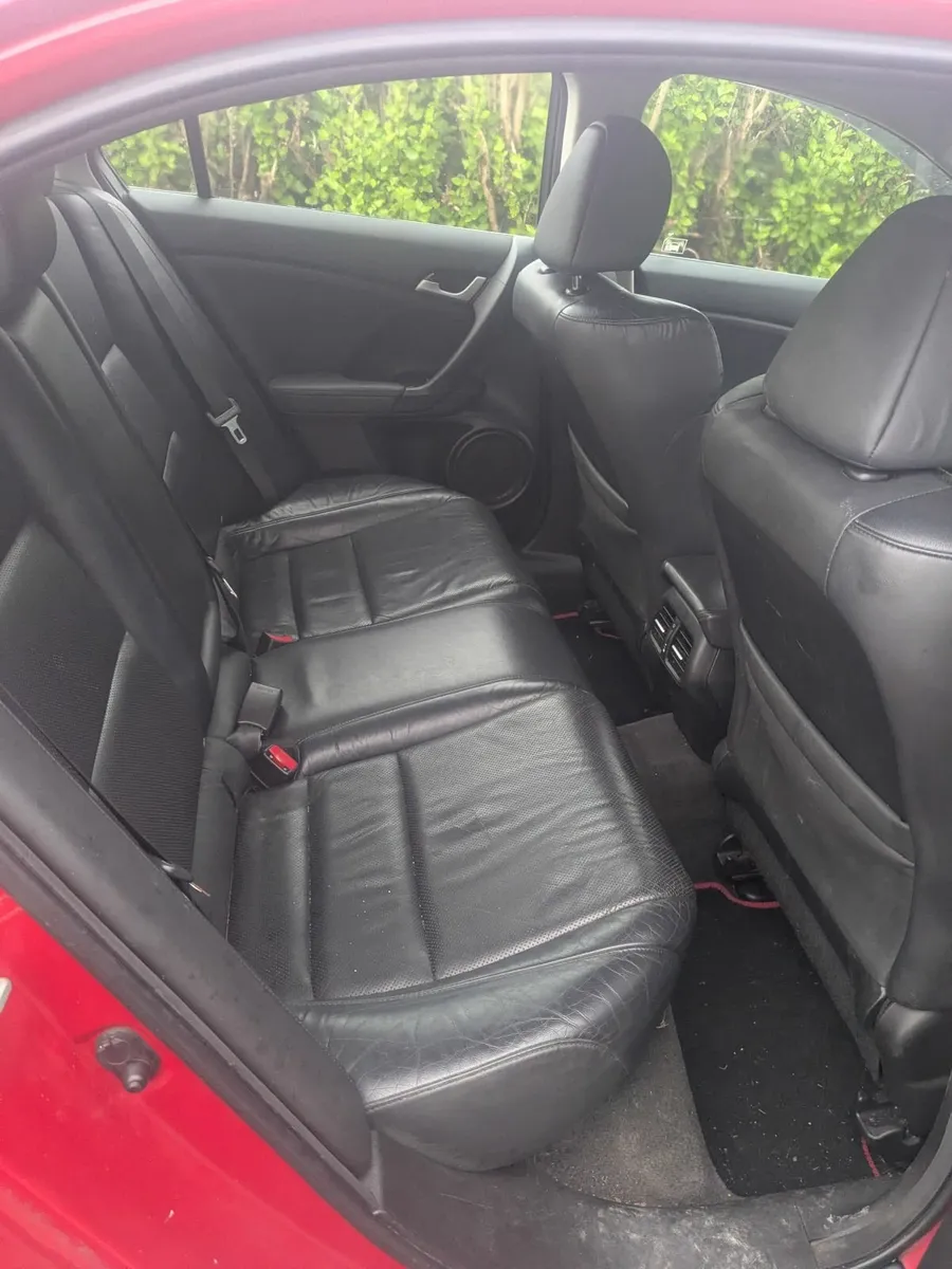 Honda Accord 2009 - Image 3