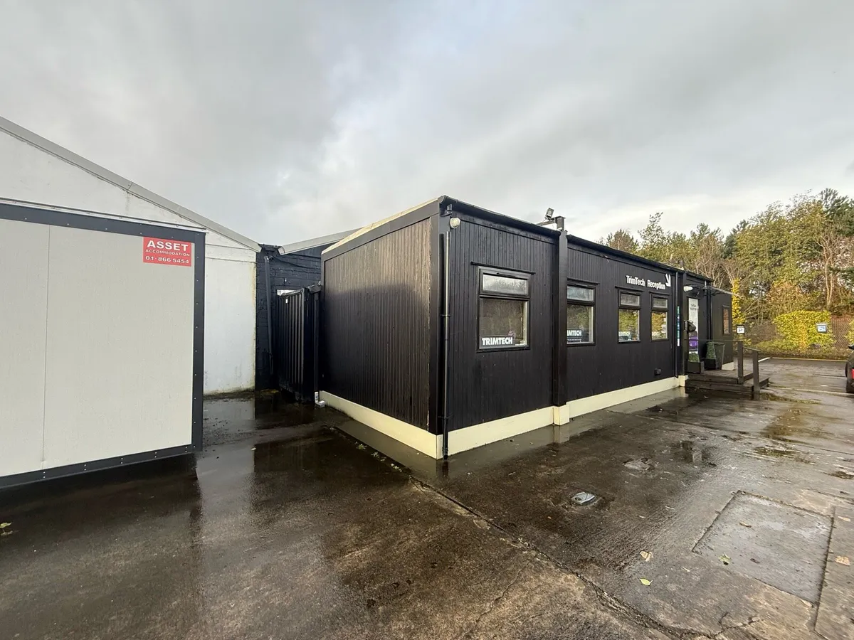 Modular office/storage - Image 4