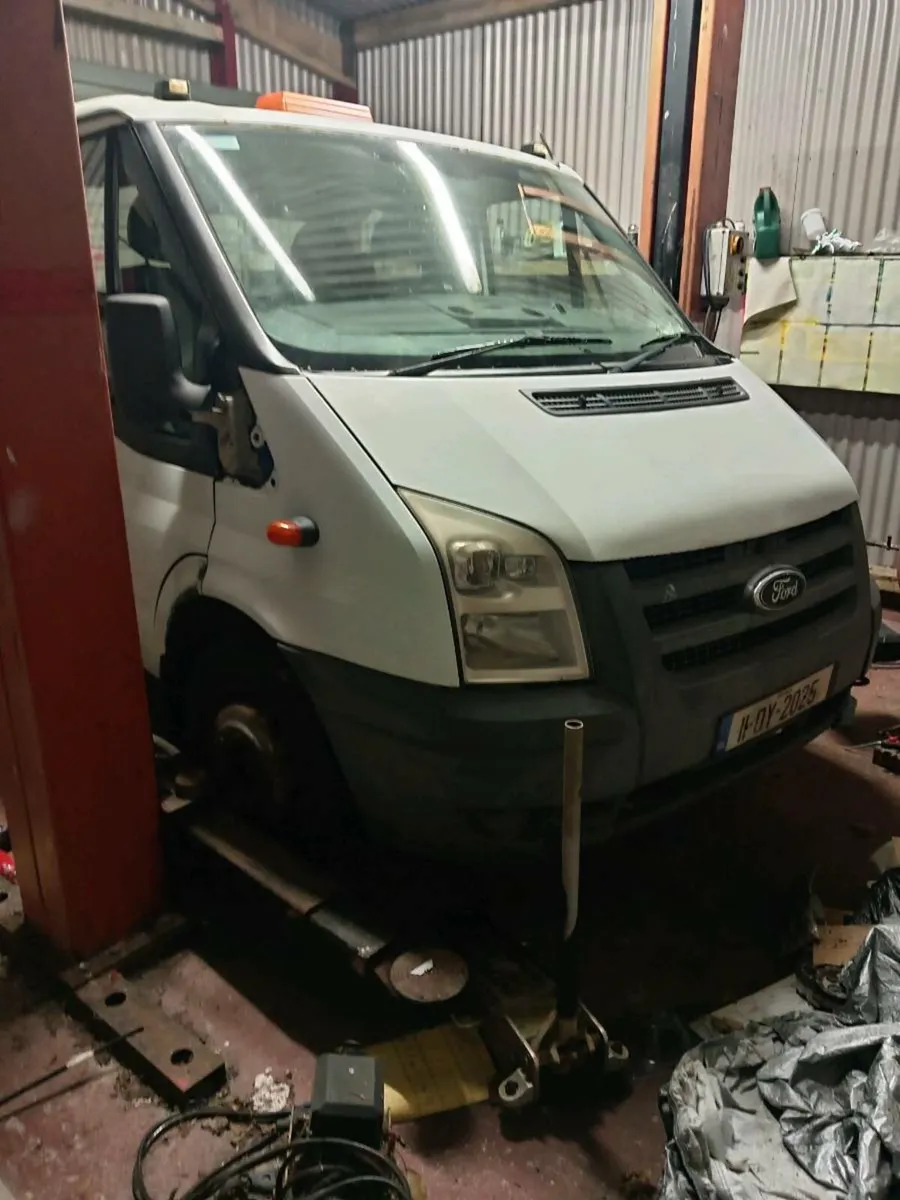 Transit vans for breaking - Image 4