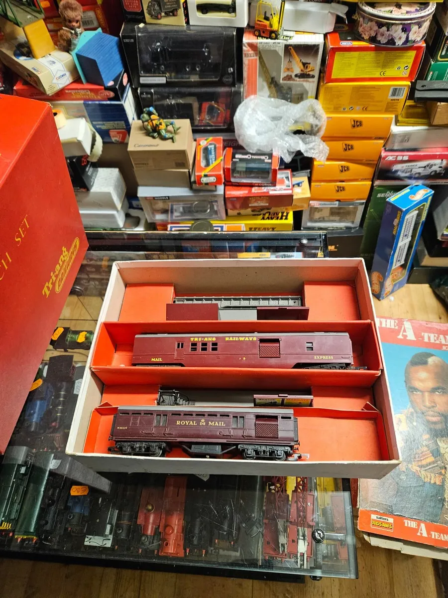 Vintage Hornby Triang OO Gauge Royal Mail Set - Image 3