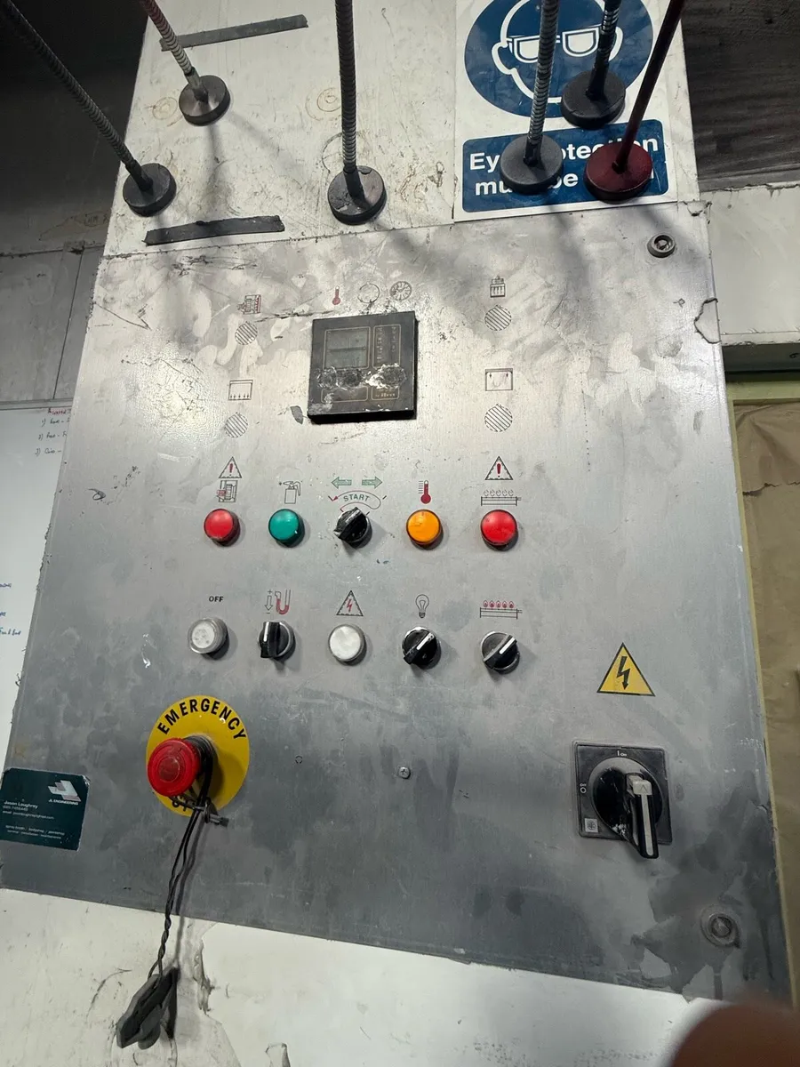 Blowtherm 8m commercial/car booth - Image 2