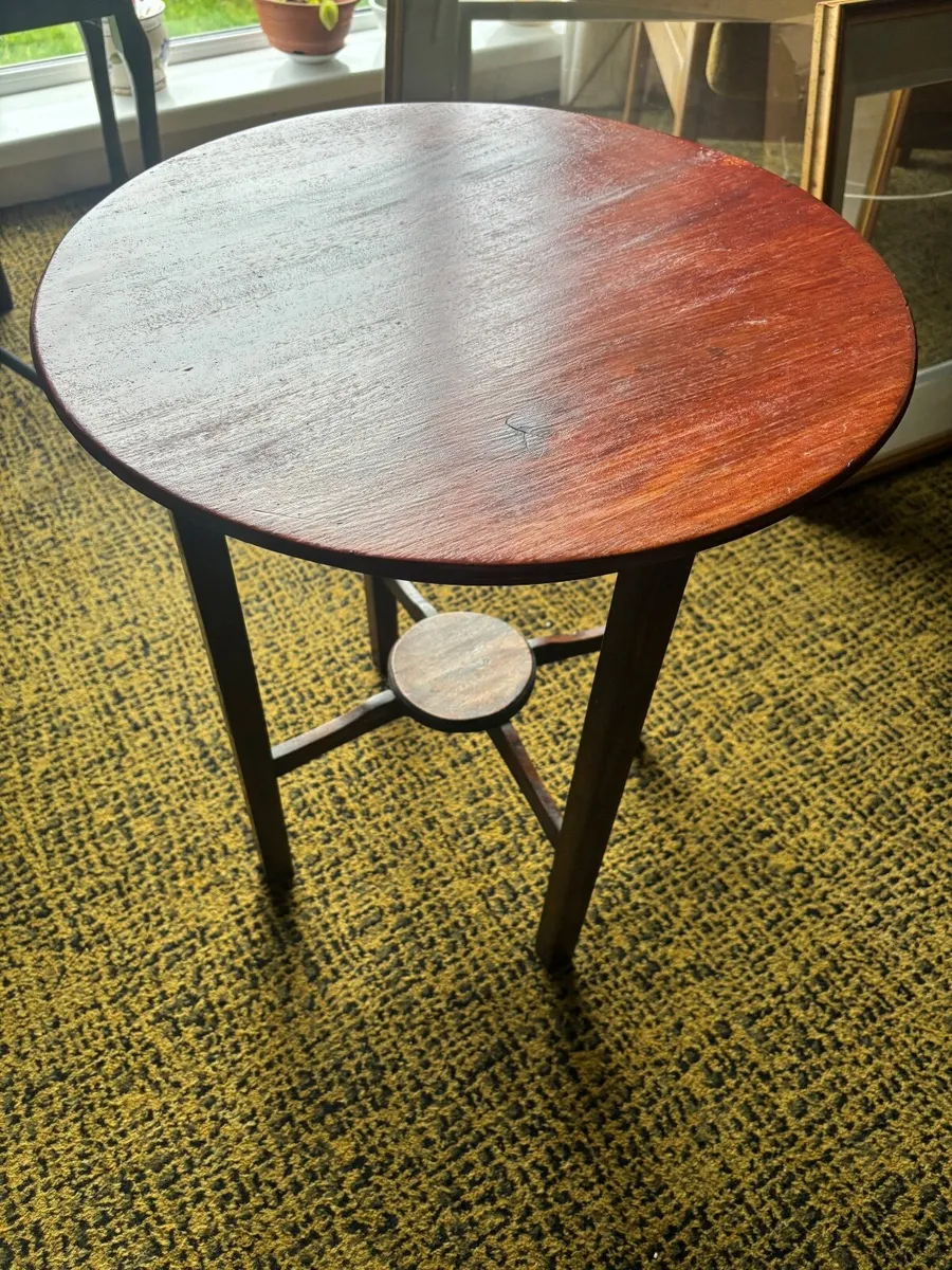 Arts & Craft occasional table - Image 1