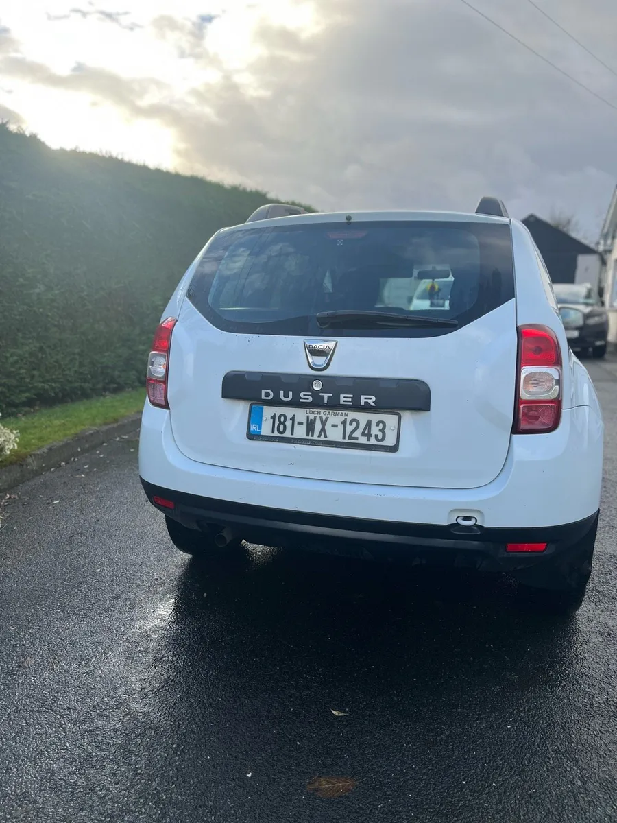 181 Dacia Duster - Image 4