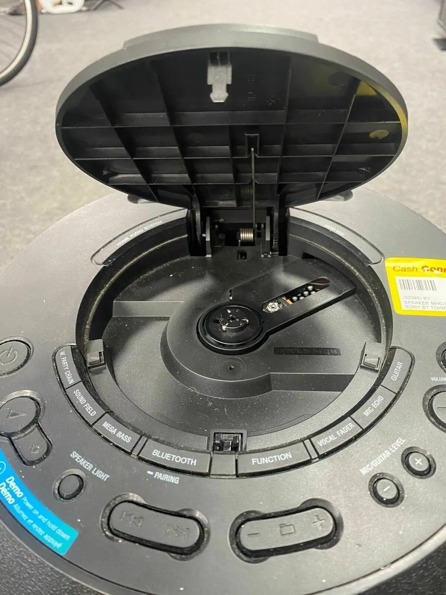 Sony MHC-V07 Bluetooth + CD Tower Speaker - Image 3