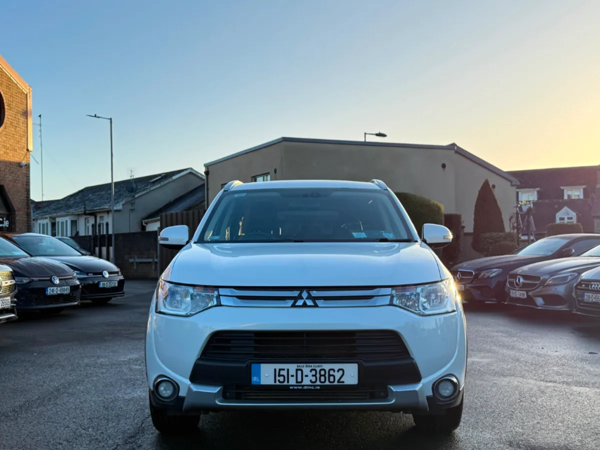 Mitsubishi Outlander 2.2 DID 150BHP 4WD AUTO 7 SEA - Image 2