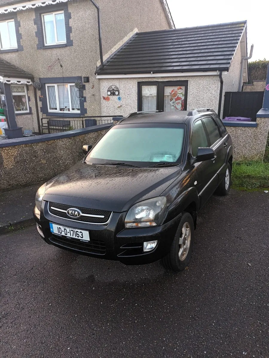 Low Mileage Kia Sportage 2.0 Petrol - Image 1