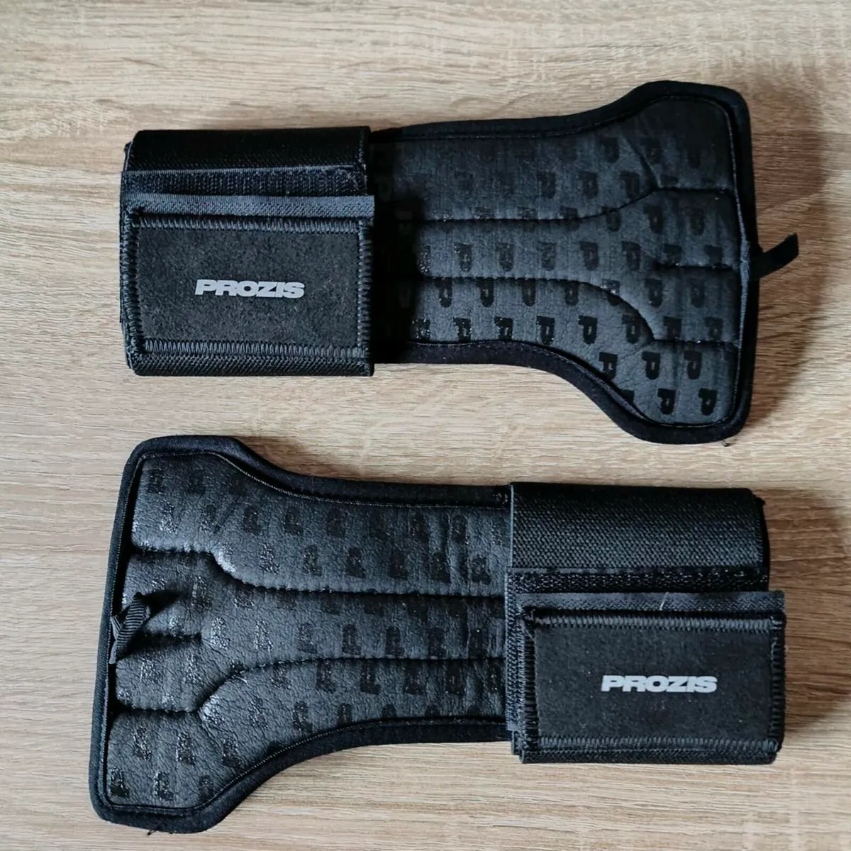 Workout Gloves - Black - Image 1