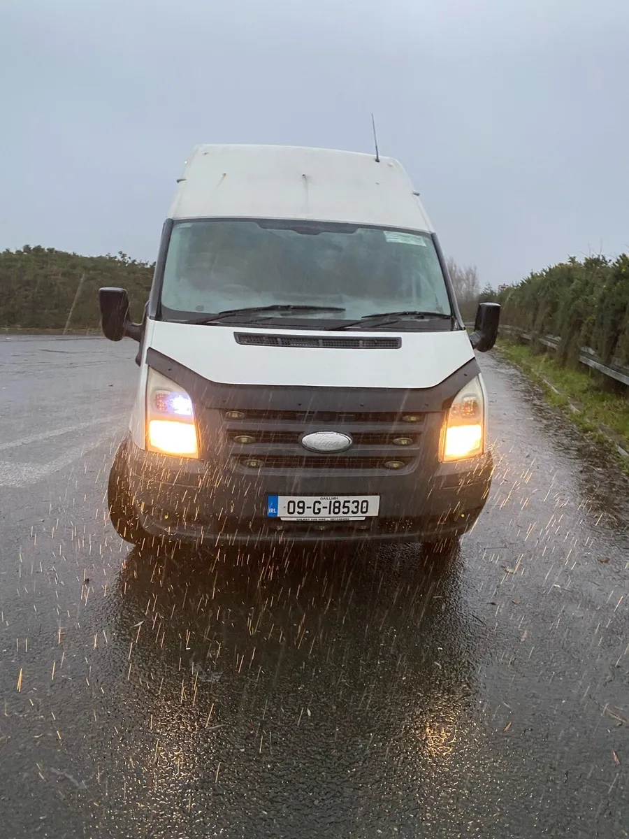 Selection of Commercial Vans - Image 2