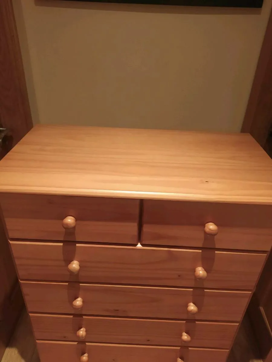 Chest of drawers - Image 2