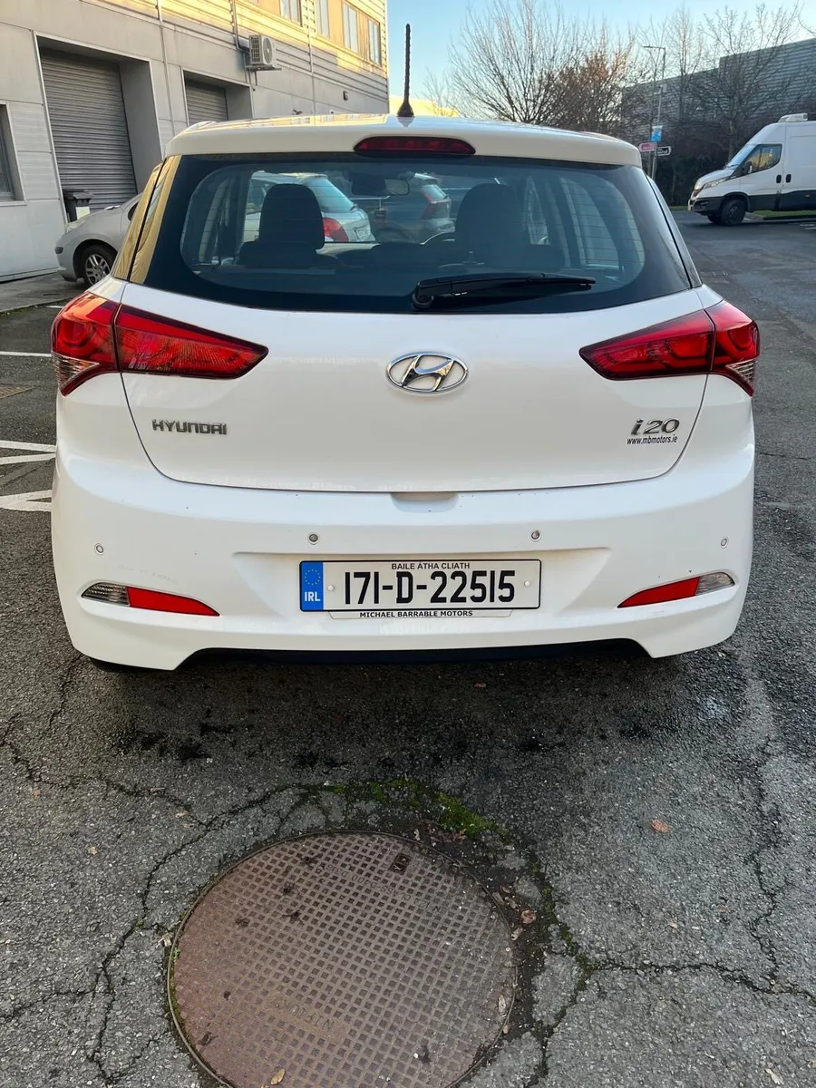Hyundai i20 - Image 4