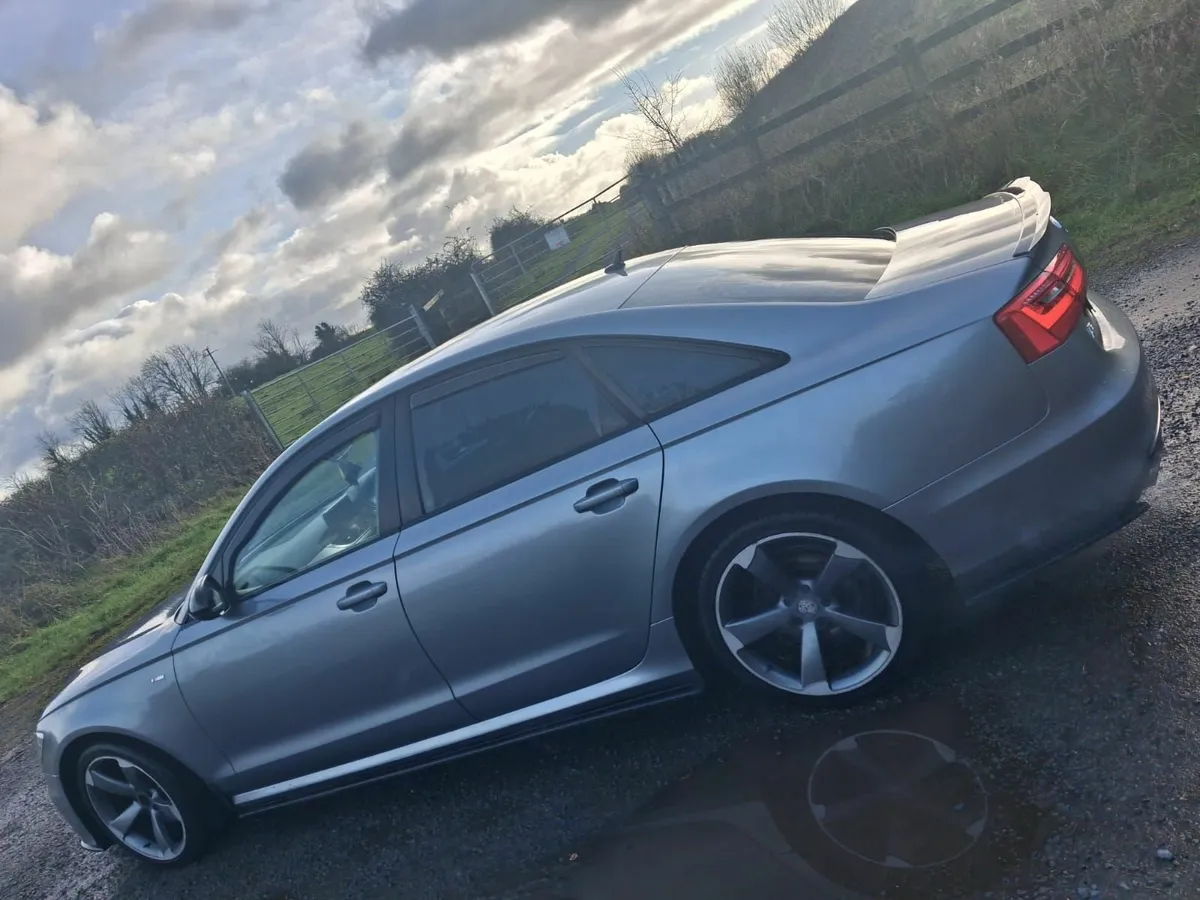 Audi A6 2013 - Image 2
