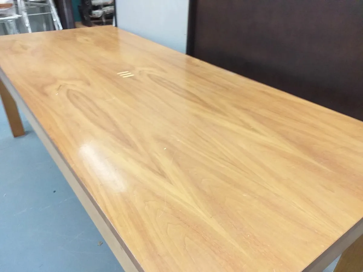 Large dining table L240cm - Image 3