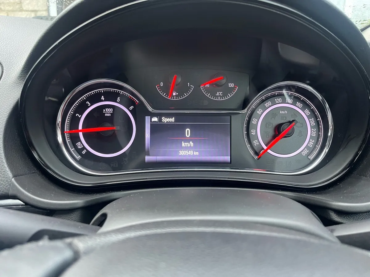 Opel Insignia 2.0 CDTI - Image 3