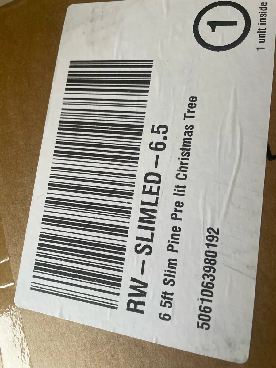 6.5ft Pre lit Christmas tree - Image 1