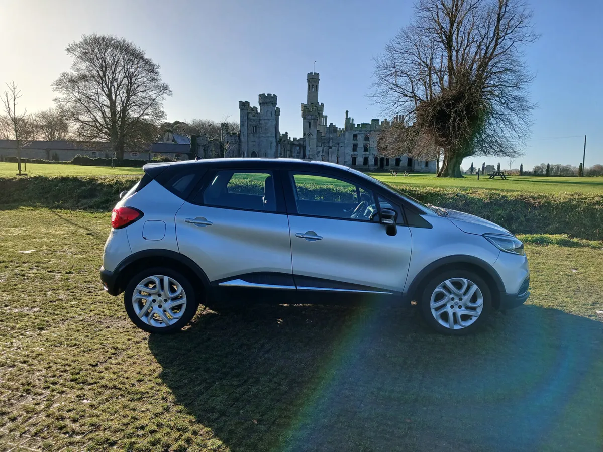 Renault Captur 2016 long tax & Test - Image 1
