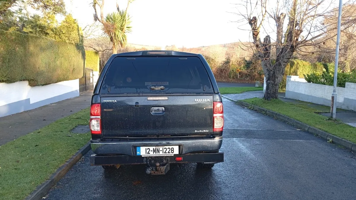Toyota hilux invincible 3 litre - Image 3