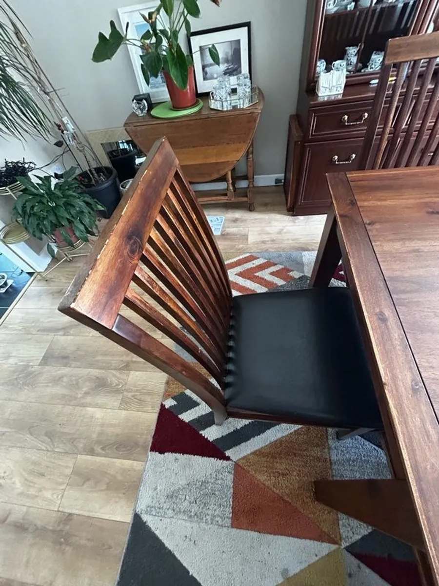 Extendedable sycamore Dining table and chairs - Image 1