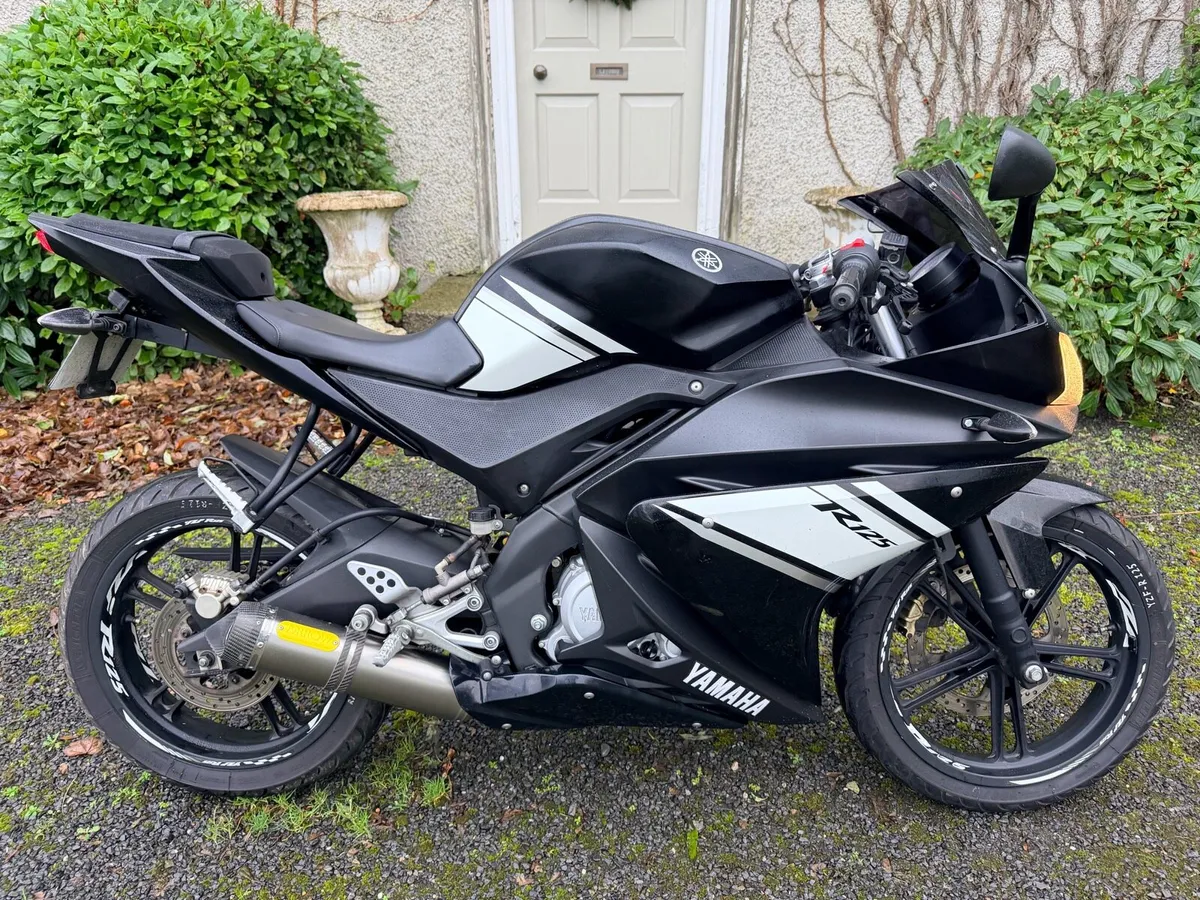 Yamaha YZF-R 125 - Image 2