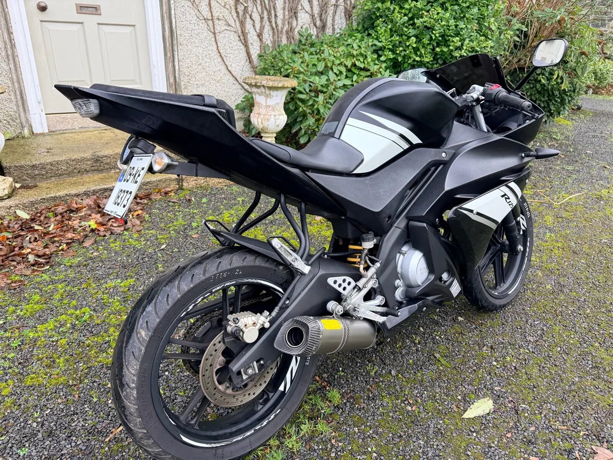 Yamaha YZF-R 125 - Image 3