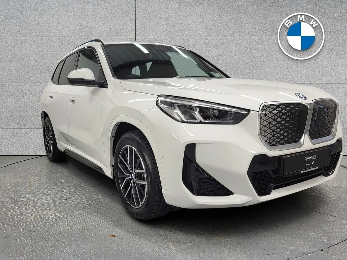 BMW iX1 - Image 1