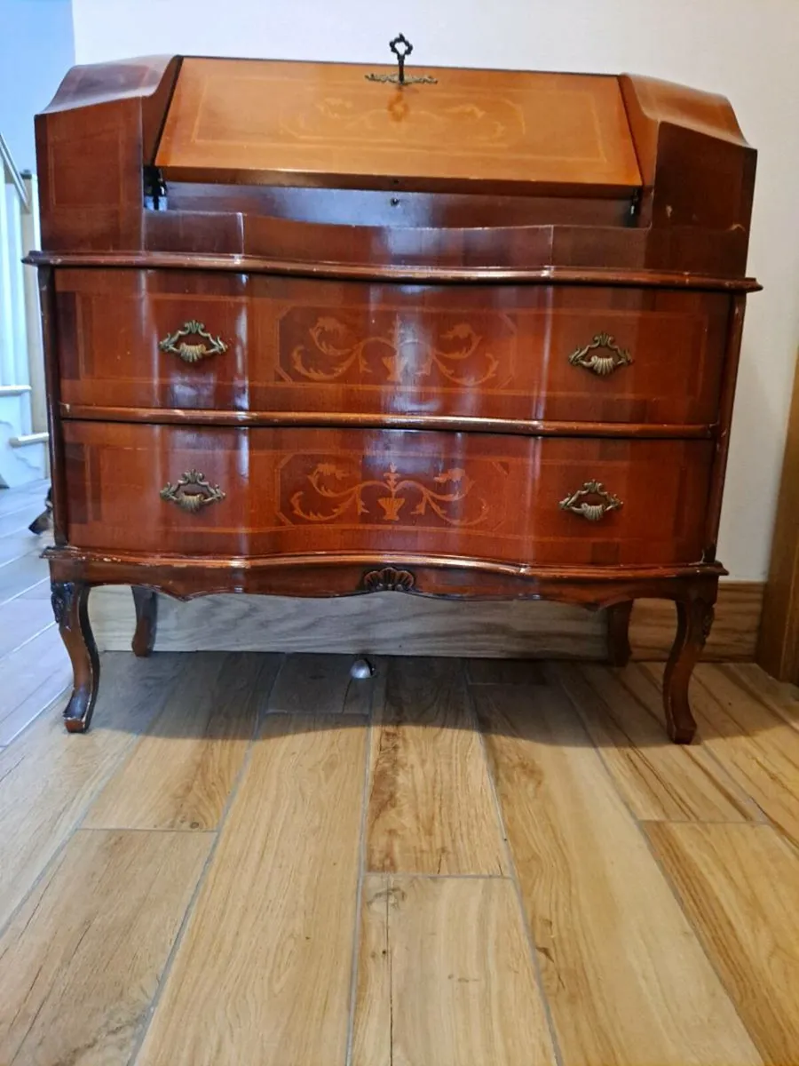 Inlaid writing desk - Image 1
