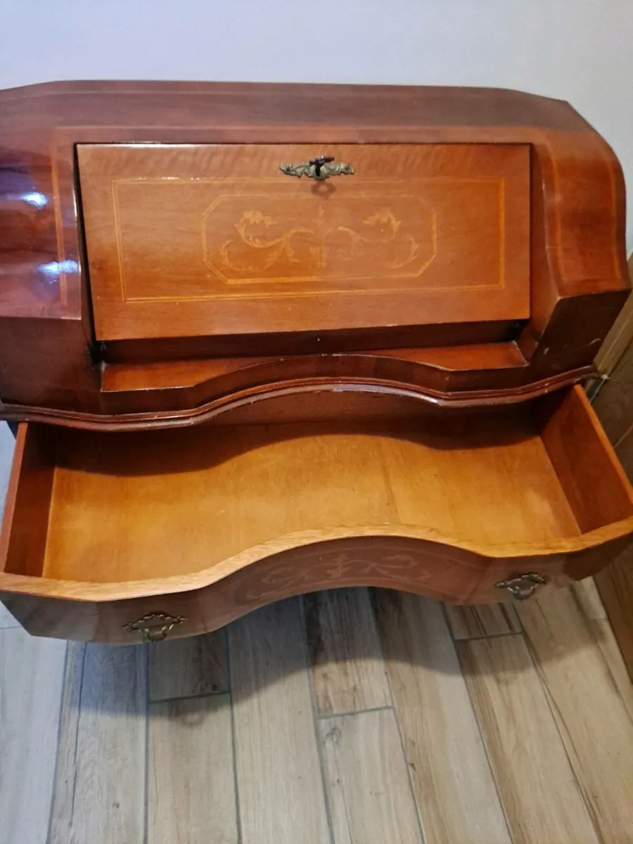 Inlaid writing desk - Image 2