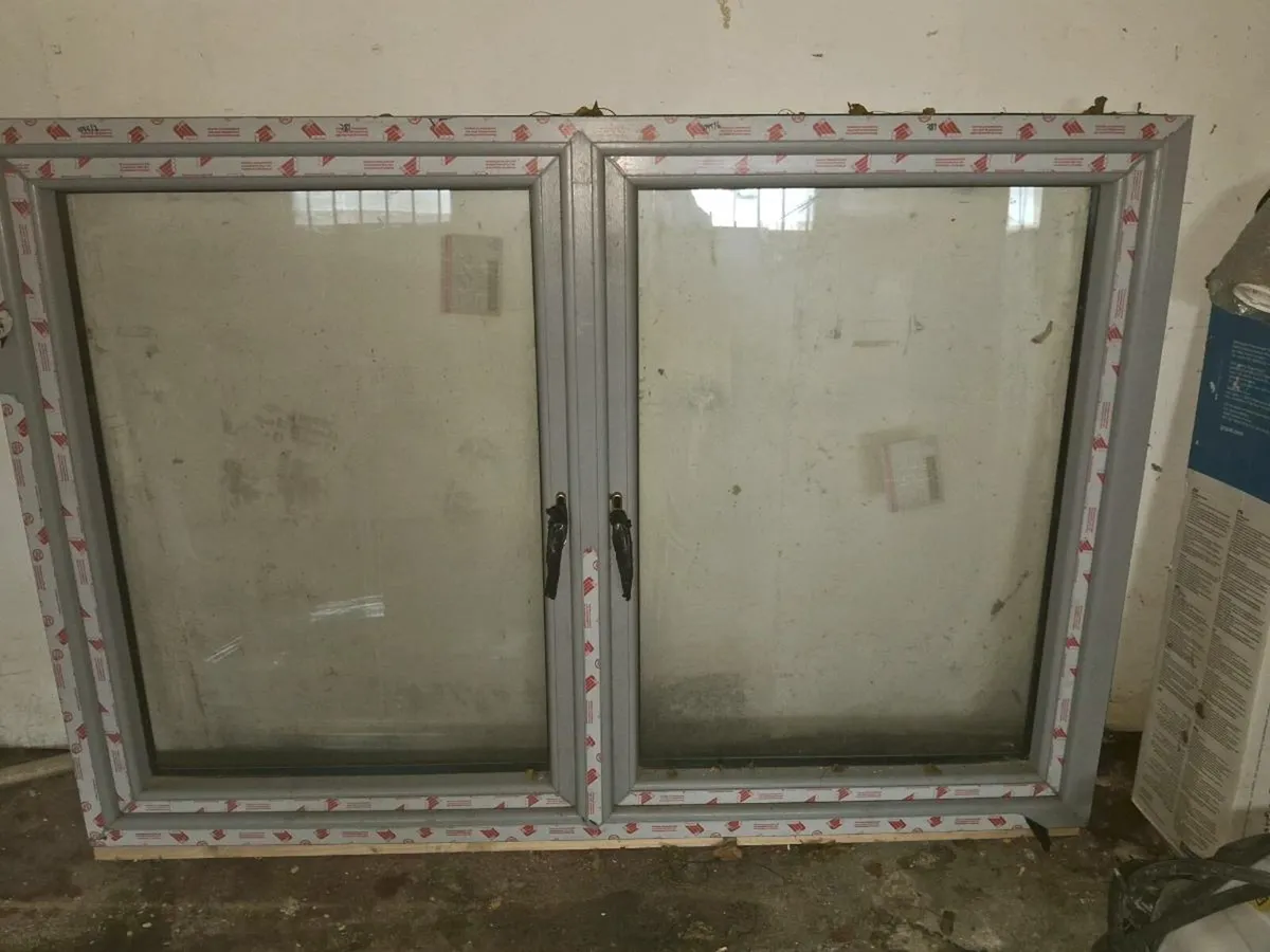 Terracotta floor tiles - Image 4