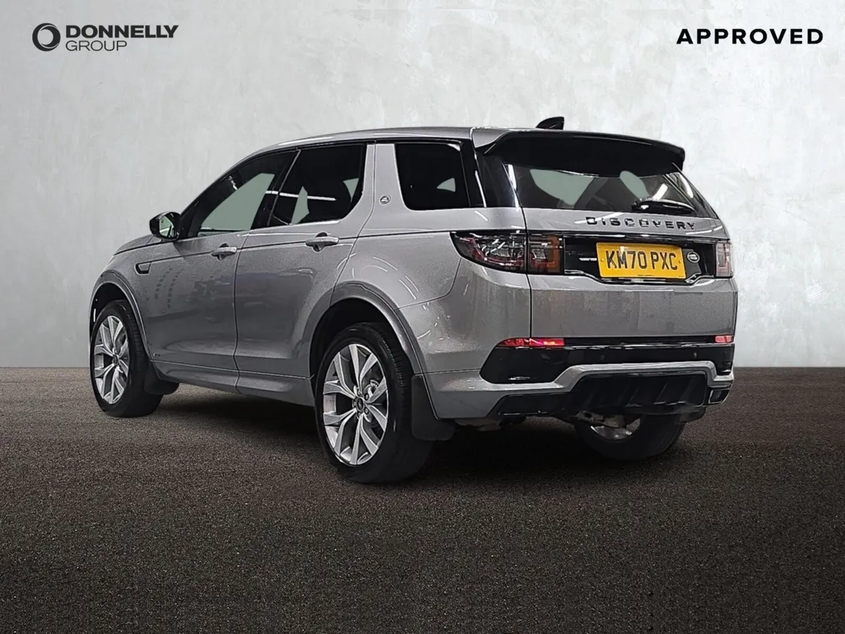 Land Rover Discovery Sport Diesel Sw R-Dynamic HSE - Image 2