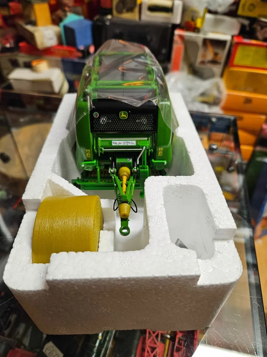 Britain's Wiking John Deere Round Baler - Image 2