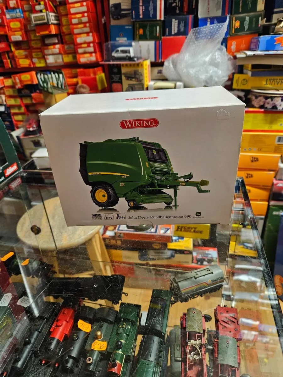 Britain's Wiking John Deere Round Baler - Image 4